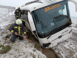 buszbaleset resznek