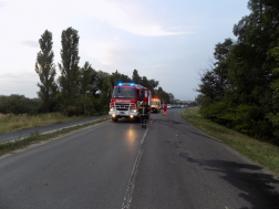 Autó borult fel és gyulladt ki Balatonszentgyörgynél