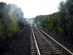 Vasúti talpfák égtek Iklódbördőcénél