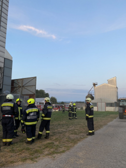 Tűzoltók a helyszínen